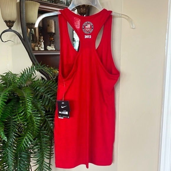 Brand New Nike Team USA Just Do It Red Racerback Tank Top Olympics Slim Fit - Picture 9 of 14